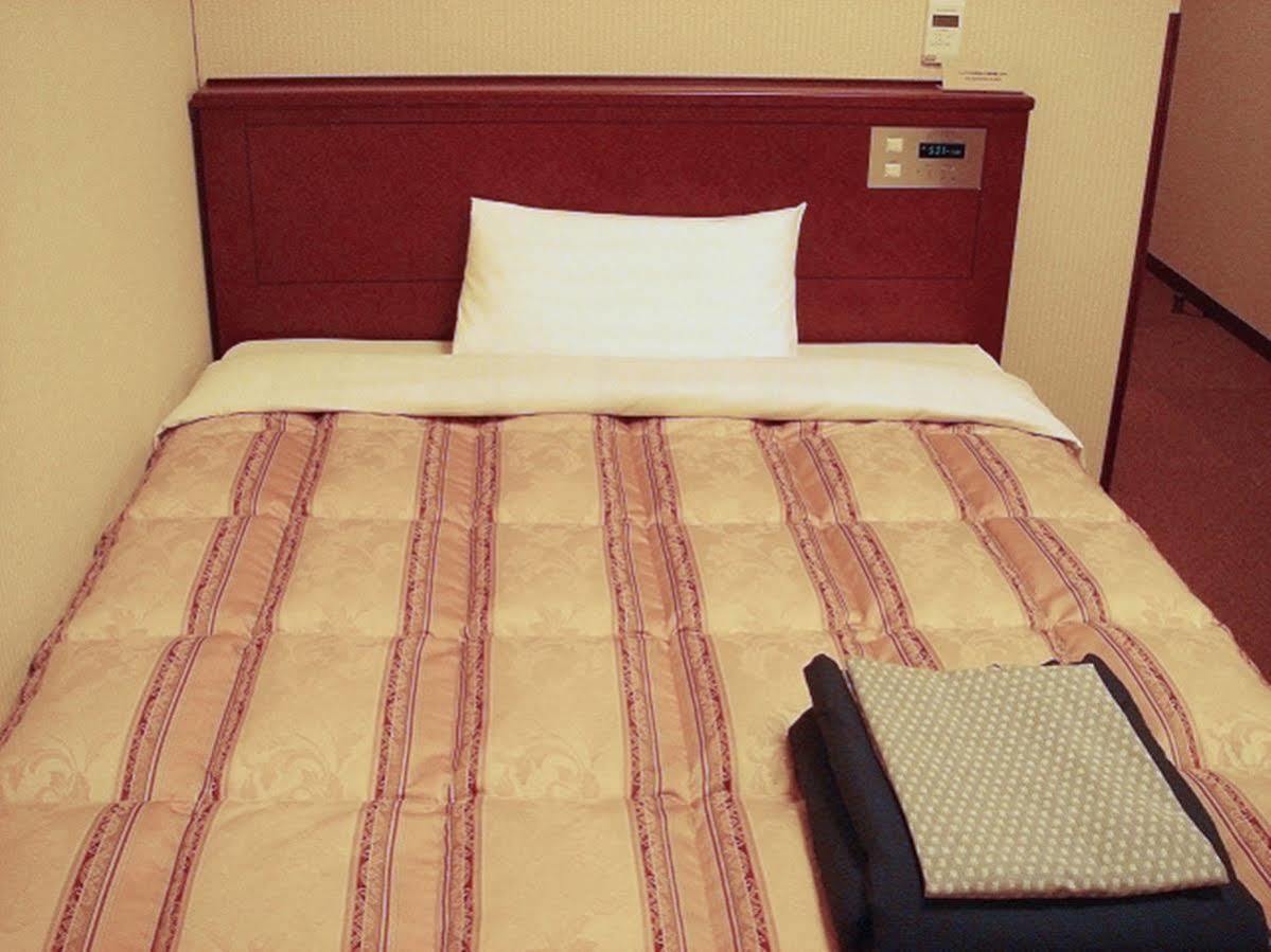 Route-inn Ekimae 3*